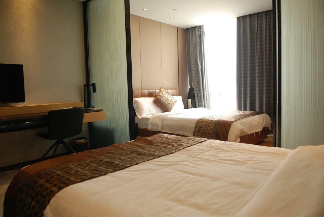 Aoyou International Apartment Hotel A Mall Brunch Guangzhou Buitenkant foto